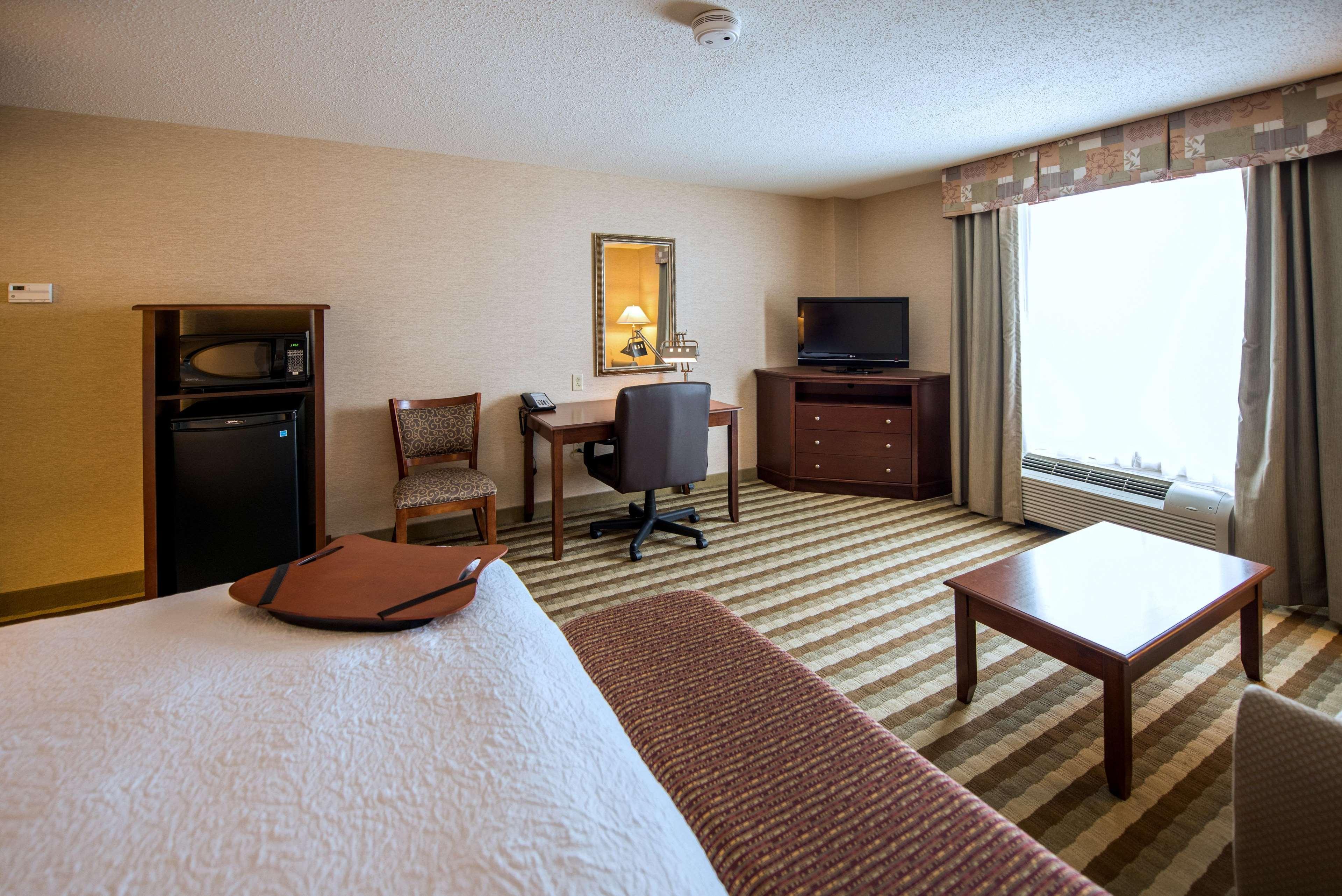 Hampton Inn Presque Isle Exterior photo