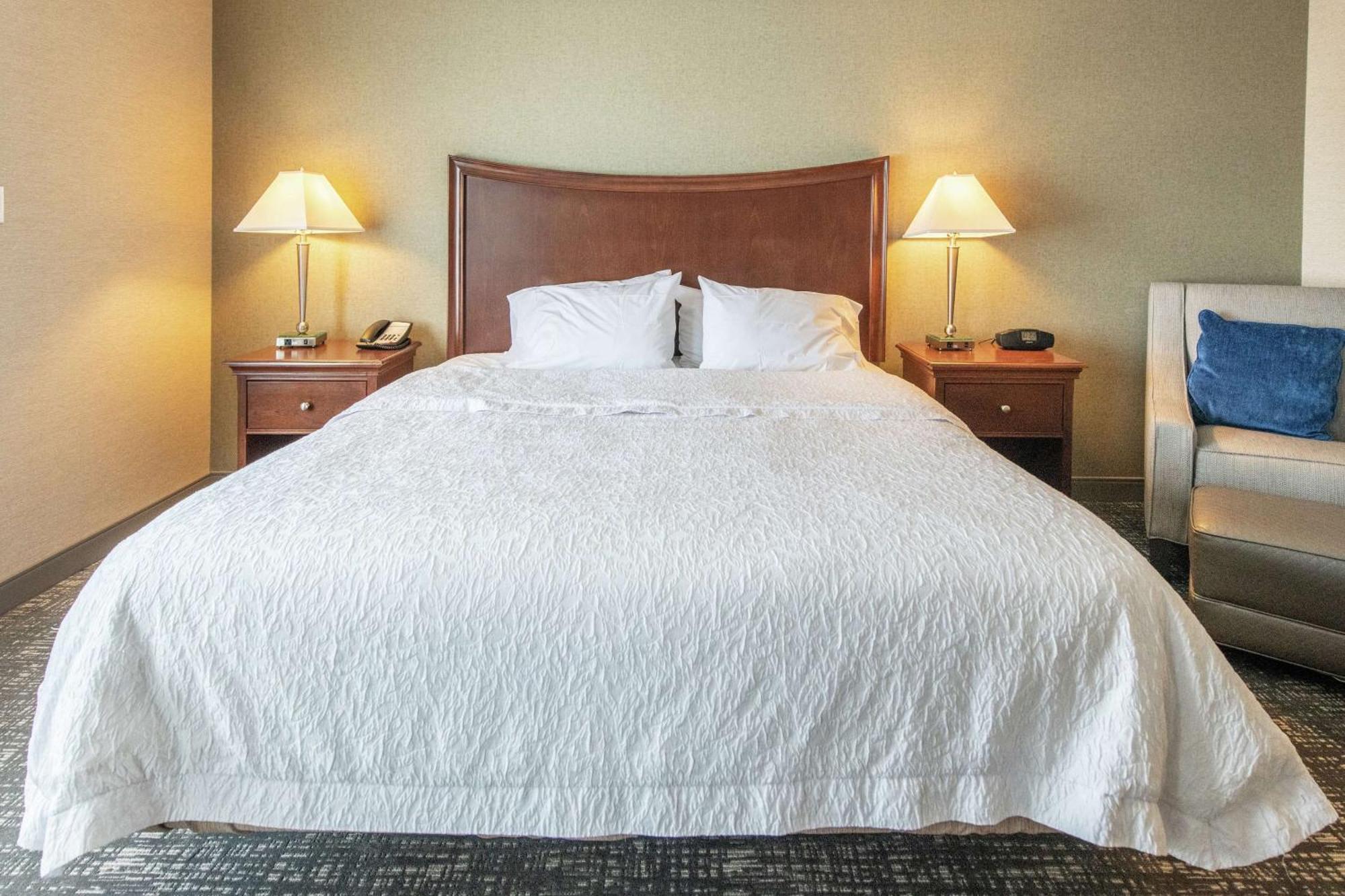 Hampton Inn Presque Isle Exterior photo