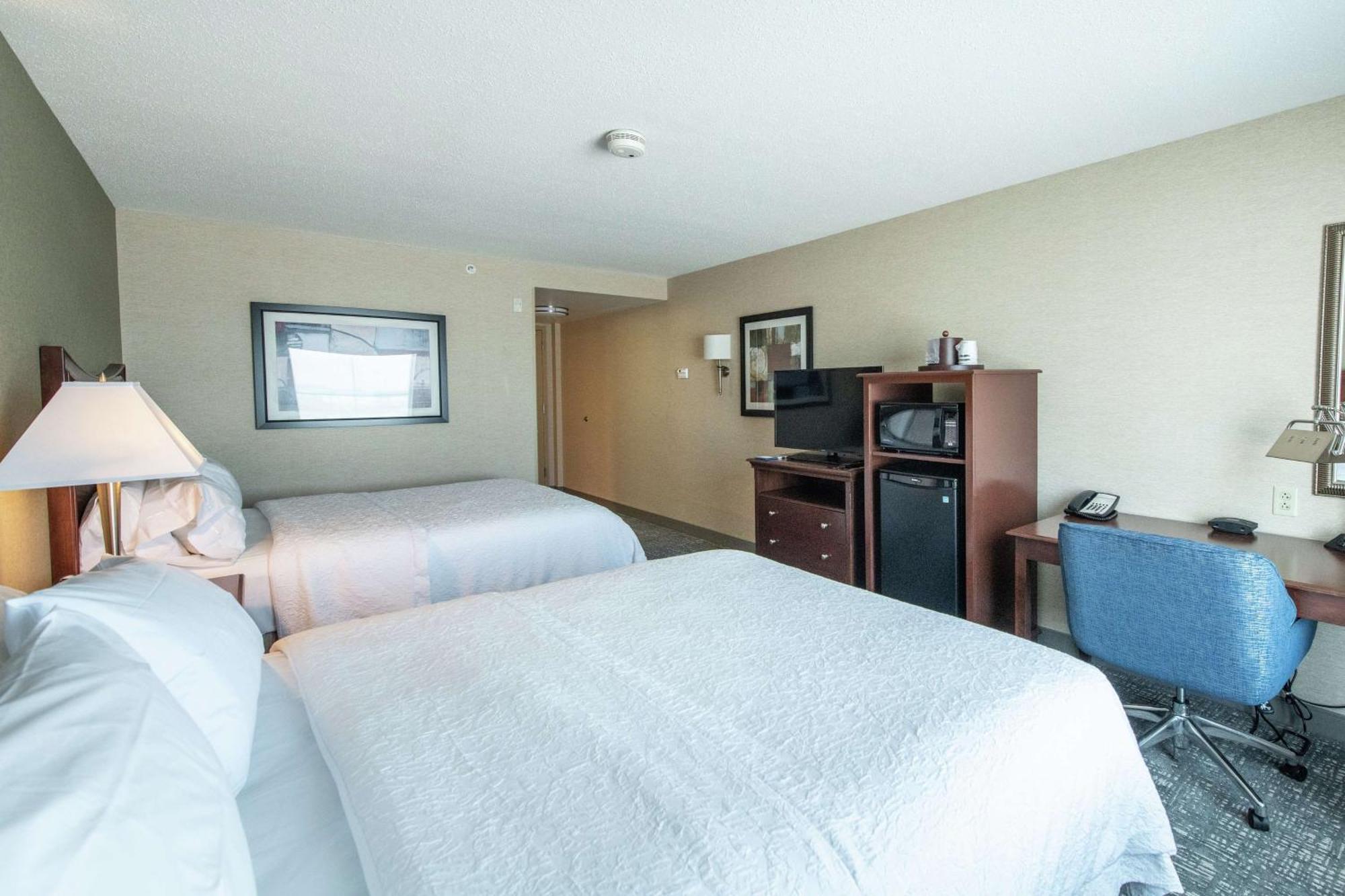 Hampton Inn Presque Isle Exterior photo